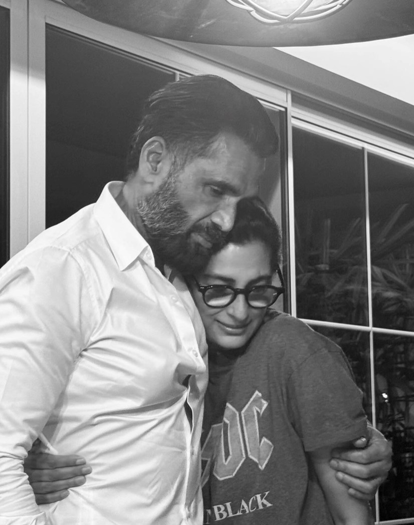 Suniel Shetty celebrates his wife Mana’s birthday with a heartfelt post